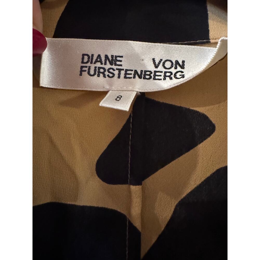 DIANE VON FURSTENBERG Eden silk blend Giraffe Wrap Midi Dress size 8 (Rare Find) - Picture 4 of 7